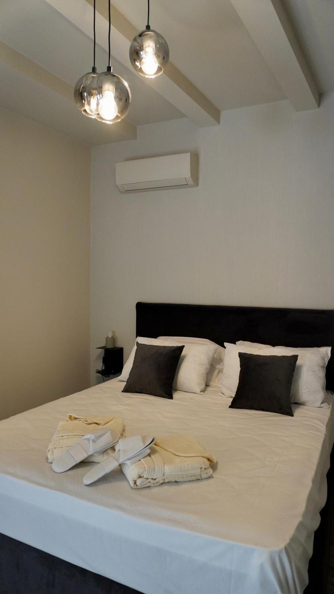 Vicolo San Gaetano -Luxury Rooms- CTA Exterior foto