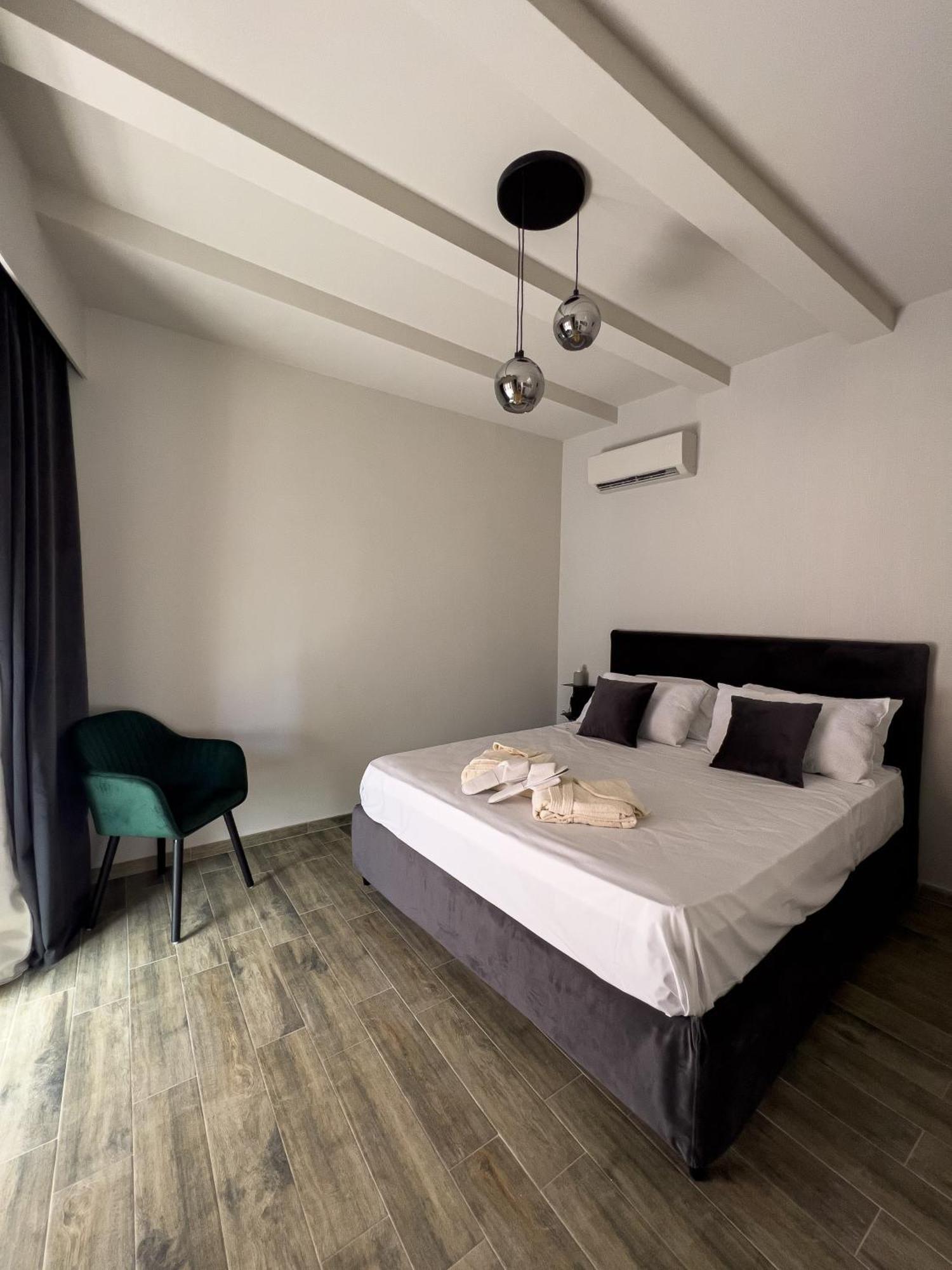 Vicolo San Gaetano -Luxury Rooms- CTA Exterior foto